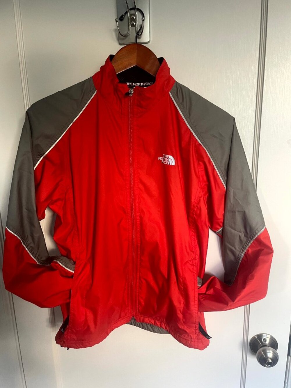 The North Face Windbreaker Jacket Womens S Red Gray Reflective Full Zip Vtg
